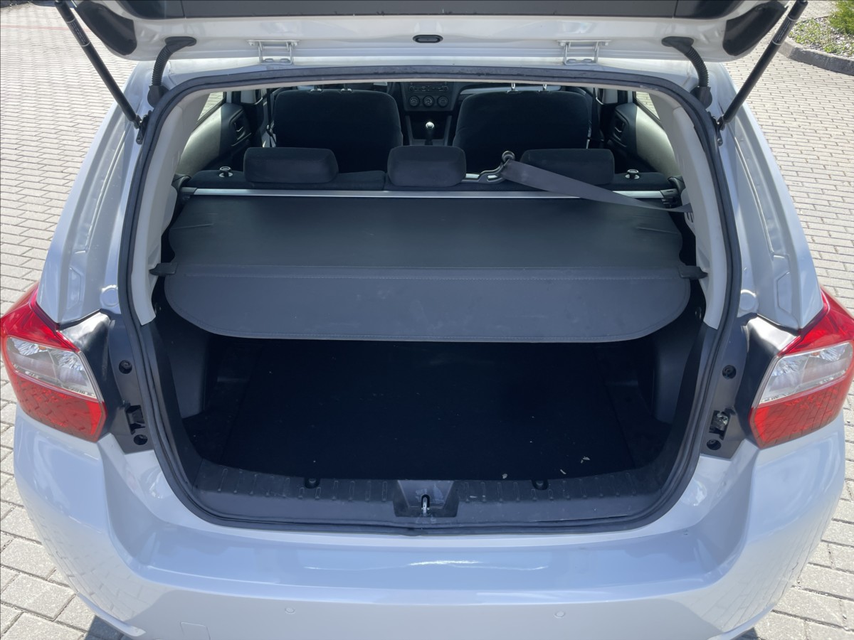 subaru-impreza-1-6-i-84kw-awd-euro5-serviska-dph - 9