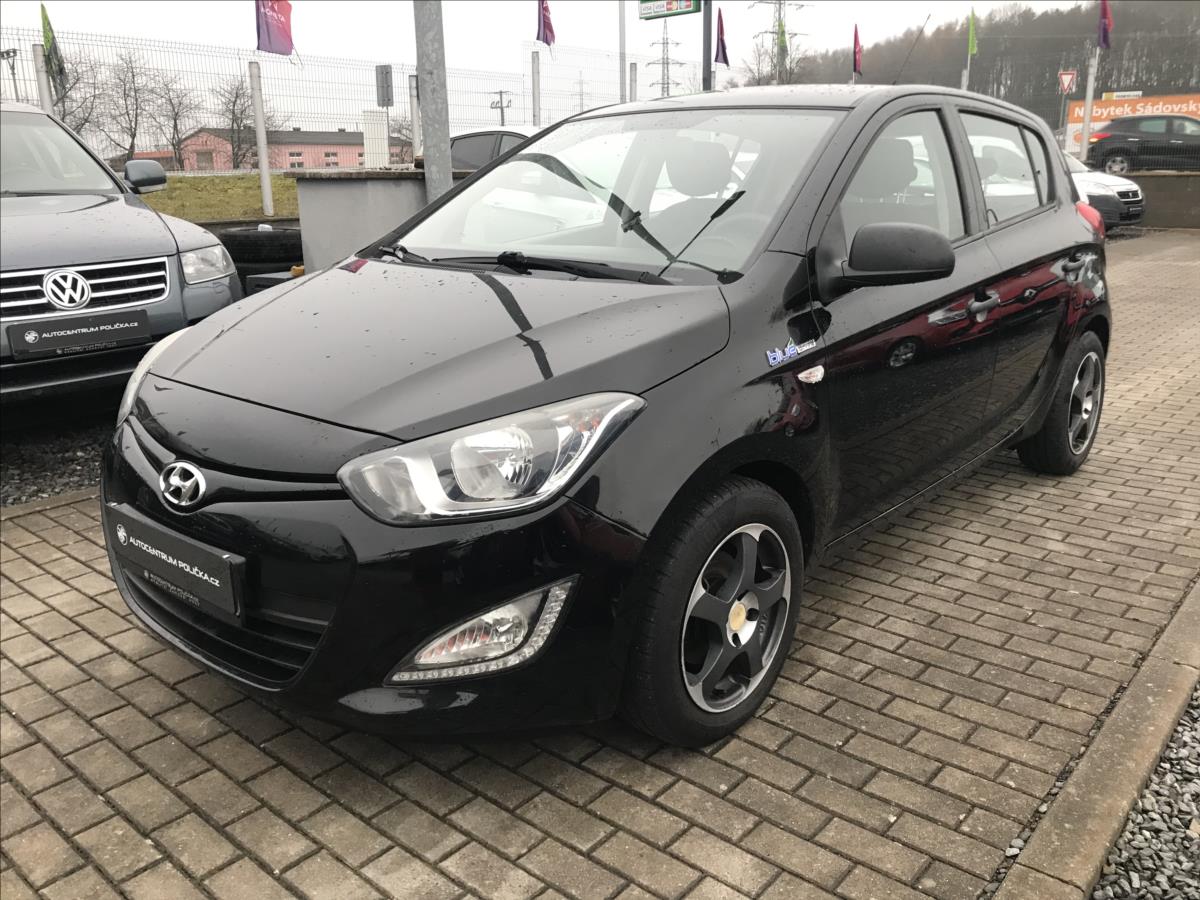 Hyundai i20 1,3 1.2i 63kW Classic  Nová STK