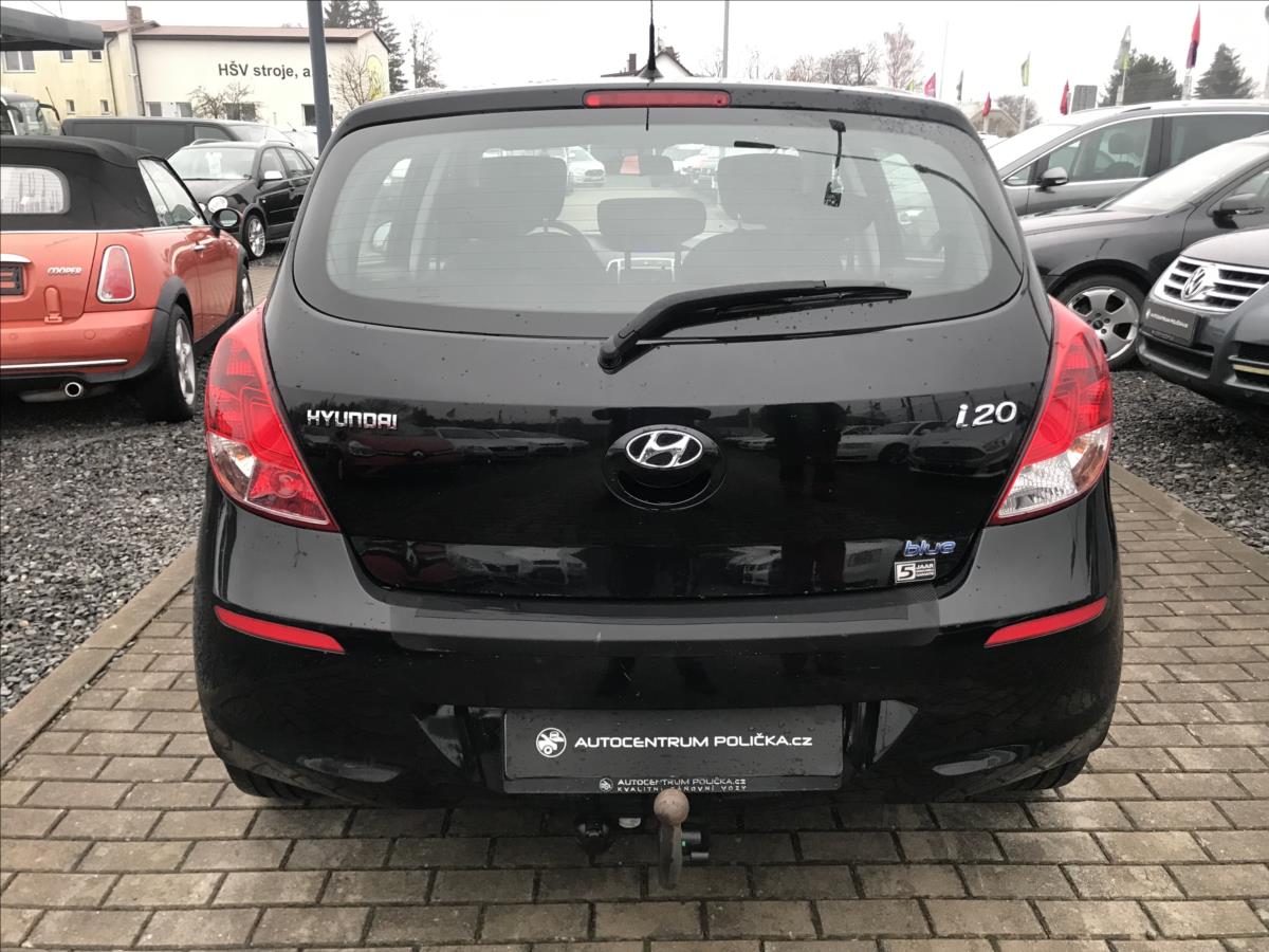 hyundai-i20-1-3-1-2i-63kw-classic-nova-stk - 6