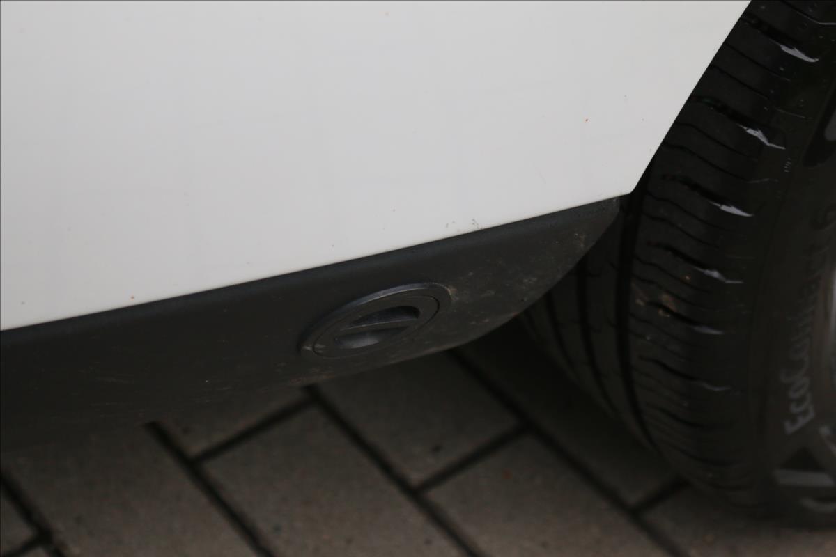 renault-fluence-1-6-cr-lpg-nove-stk - 4