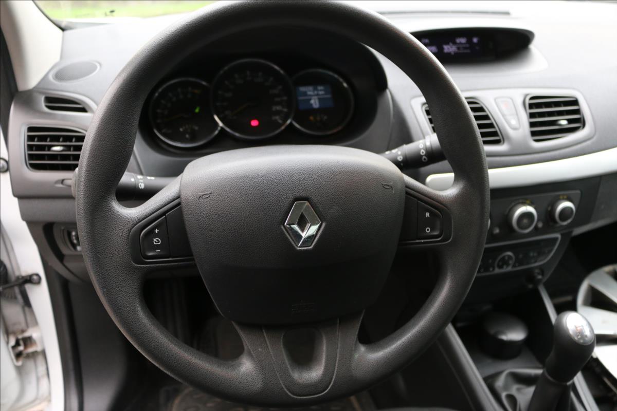 renault-fluence-1-6-cr-lpg-nove-stk - 9