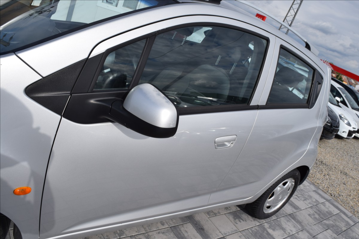 chevrolet-spark-1-0-1-0i-50kw-po-servise - 9