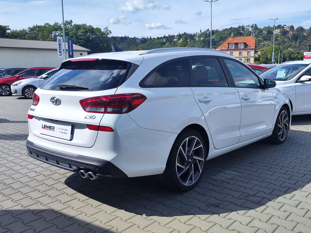hyundai-i30-1-5-t-gdi-117kw-n-line - 4