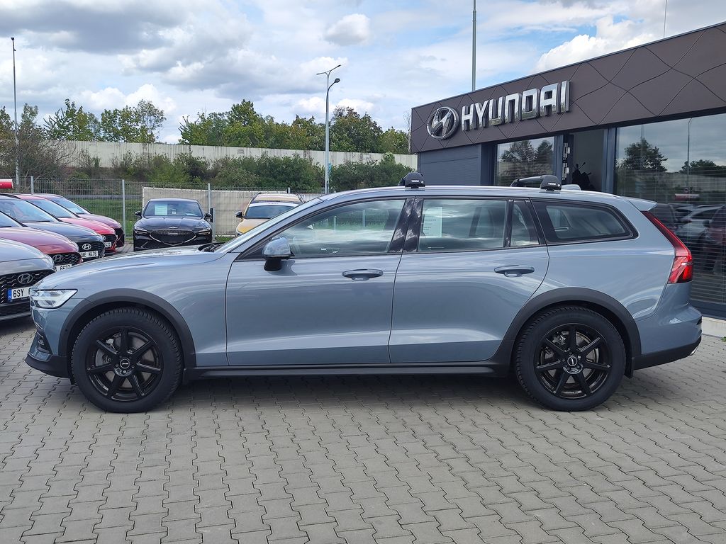 volvo-v60-b4-2-0-145kw-1-majitel-4x4 - 7