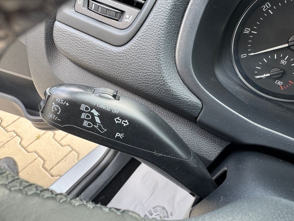 skoda-roomster-1-2-tsi-ambition - 7