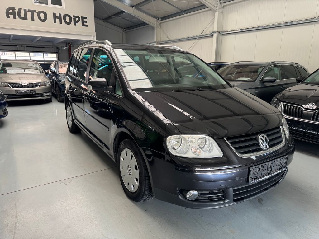 Volkswagen Touran 2.0 TDI DSG Highline