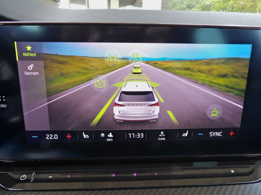 skoda-octavia-2-0-tsi-180kw-dsg-rs-cr-dph - 9