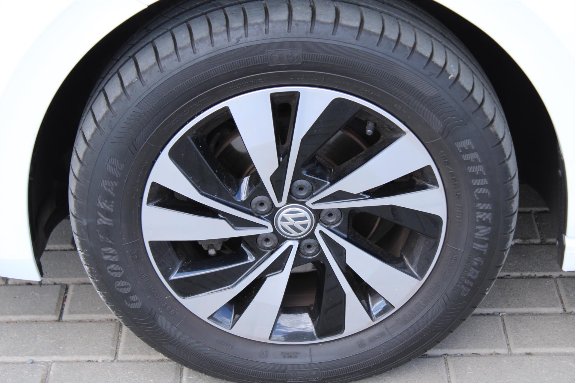 volkswagen-polo-1-0tsi-comfortline-led-cr - 8