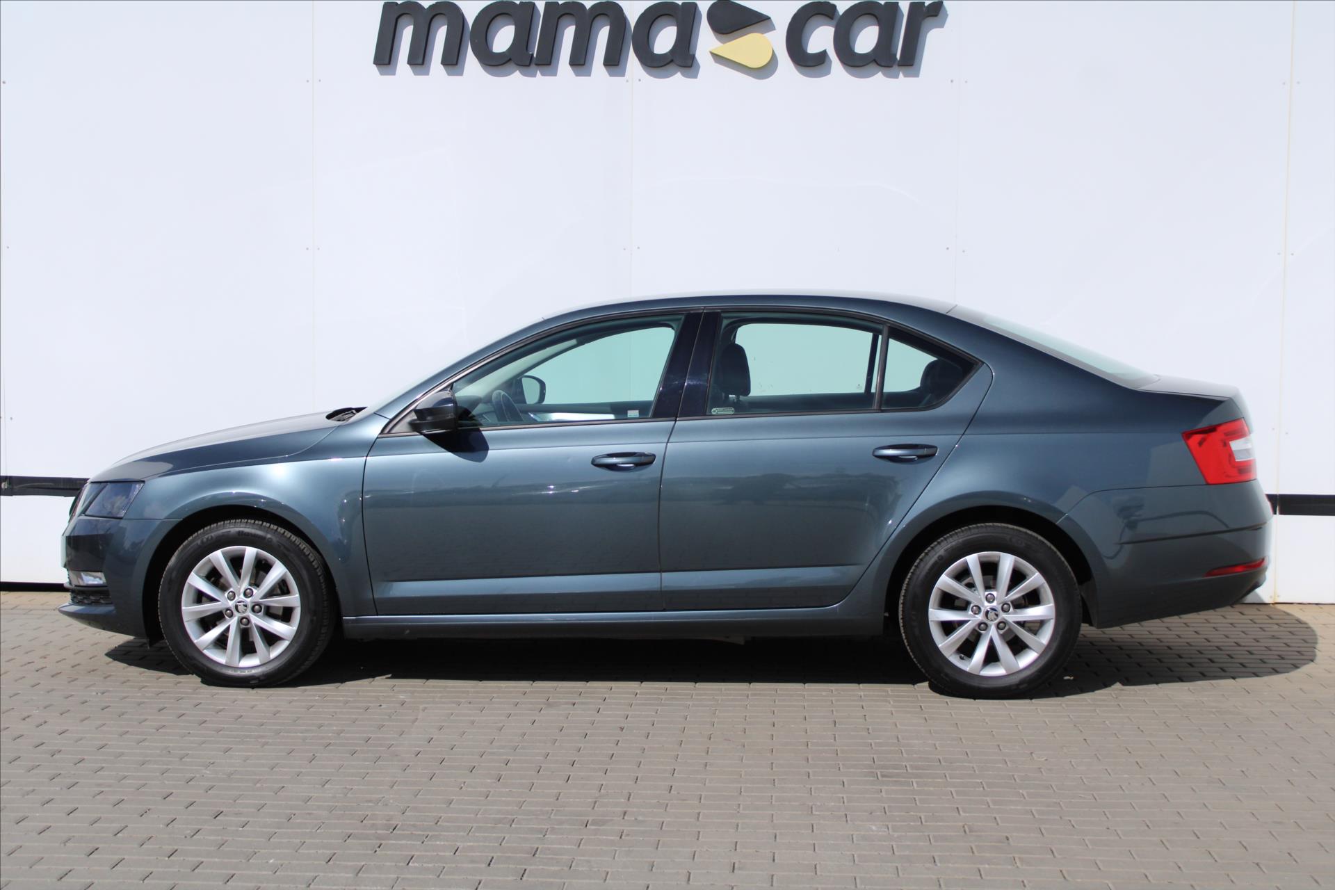 skoda-octavia-1-6-tdi-85kw-dsg-ambiente-cr - 3