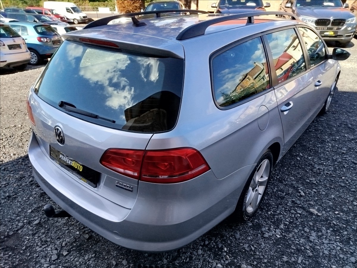 volkswagen-passat-2-0-tdi-103-kw-navi-kamera-tz - 5