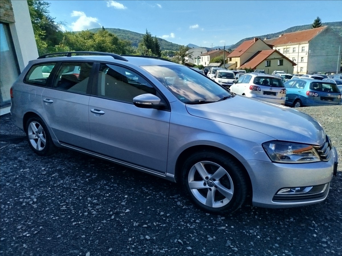 volkswagen-passat-2-0-tdi-103-kw-navi-kamera-tz - 7