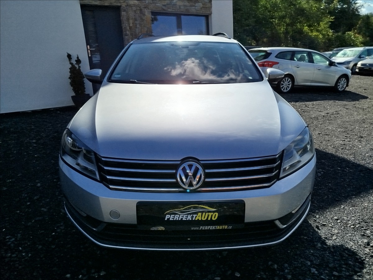 volkswagen-passat-2-0-tdi-103-kw-navi-kamera-tz - 9