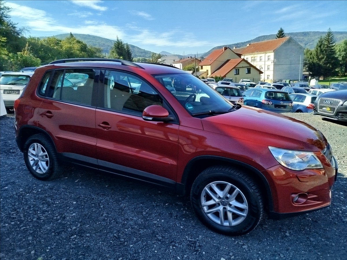 volkswagen-tiguan-2-0-tdi-103-kw-4x4-tz-manual - 7