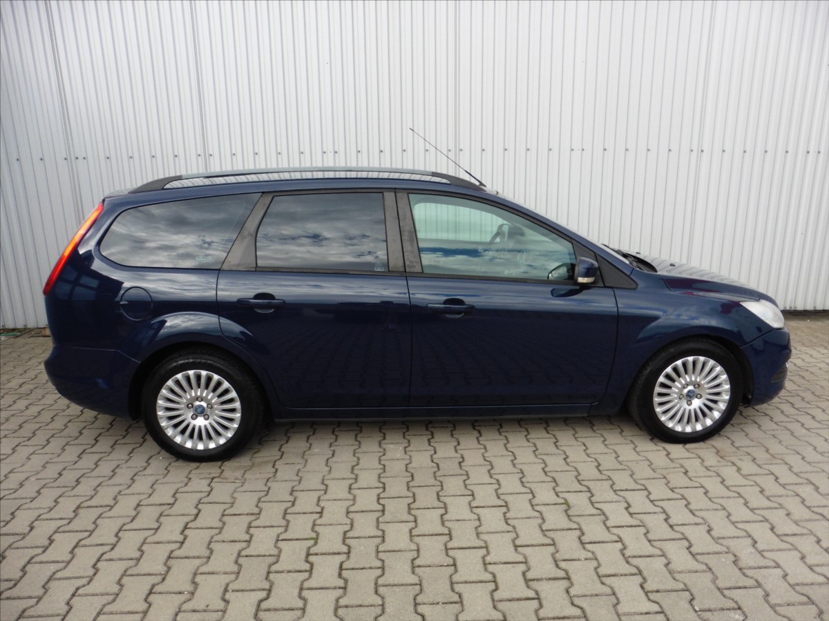 ford-focus-1-6-tdci-tournier - 4