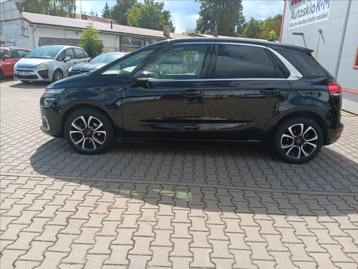 citroen-c4-spacetourer-1-2 - 1