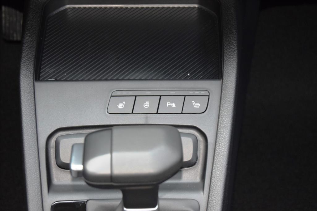 kia-stonic-1-0-tgdi-7dct-spin - 7