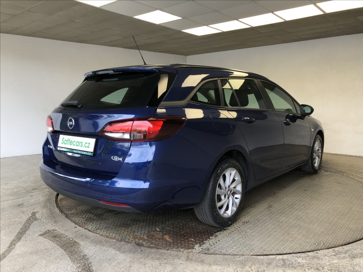 opel-astra-1-2-t-81kw-sport-tourer - 6