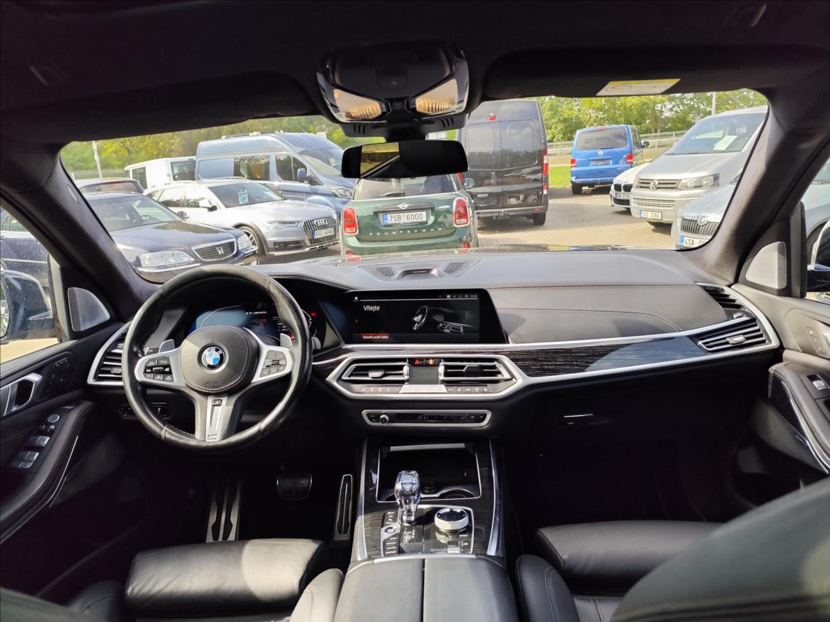 bmw-x7-m50i-m-paket-xdrive-1-maj-cr-390kw - 2