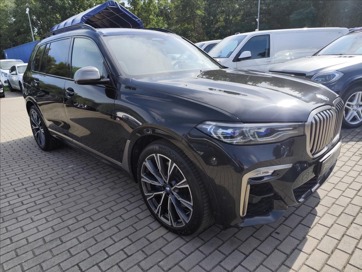 bmw-x7-m50i-m-paket-xdrive-1-maj-cr-390kw - 8