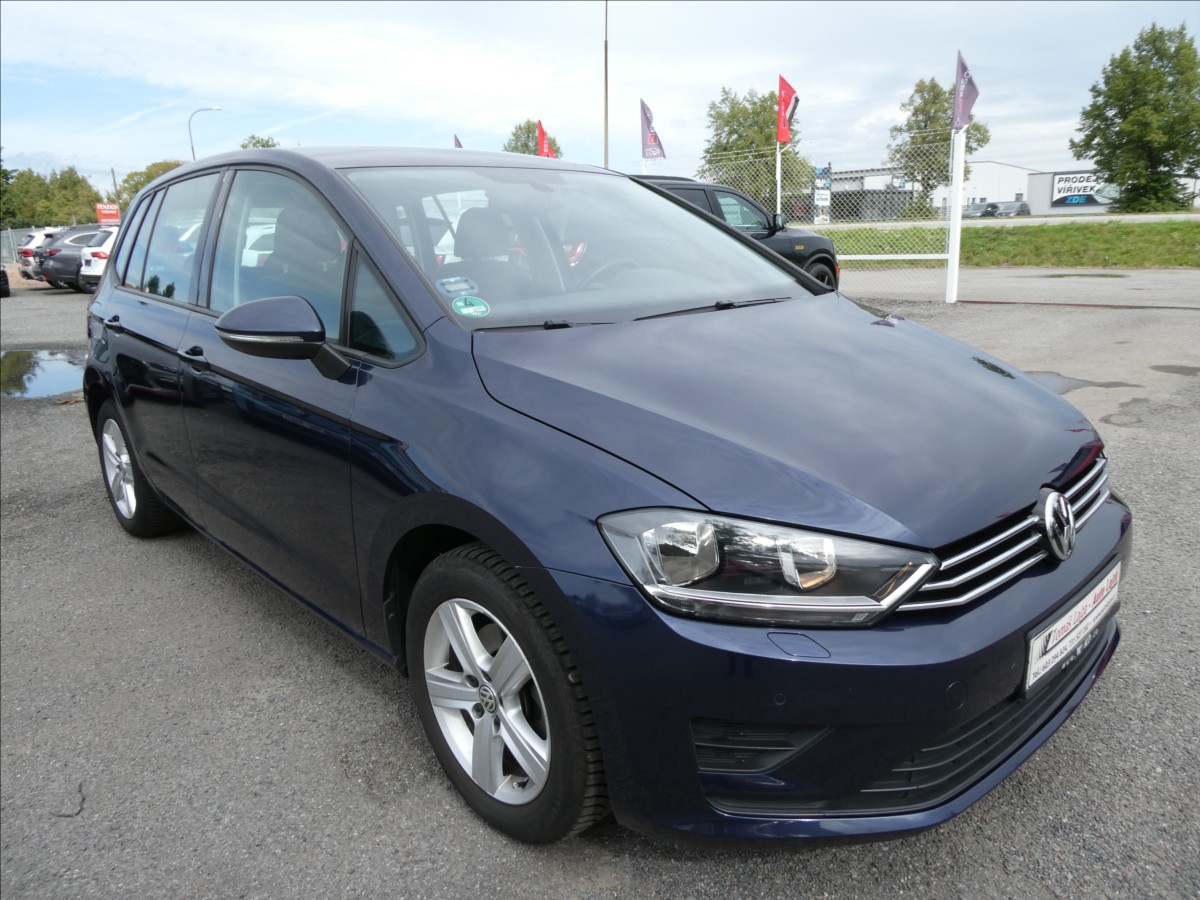Volkswagen Golf Sportsvan 1,6 TDi 81kW 1.MAJITEL,serviska