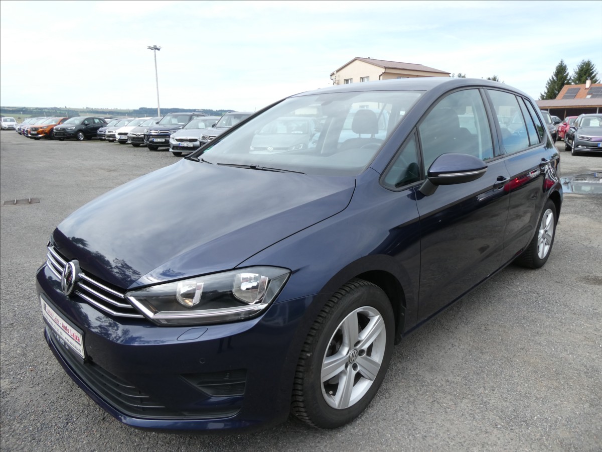 volkswagen-golf-sportsvan-1-6-tdi-81kw-1-majitel-serviska - 2