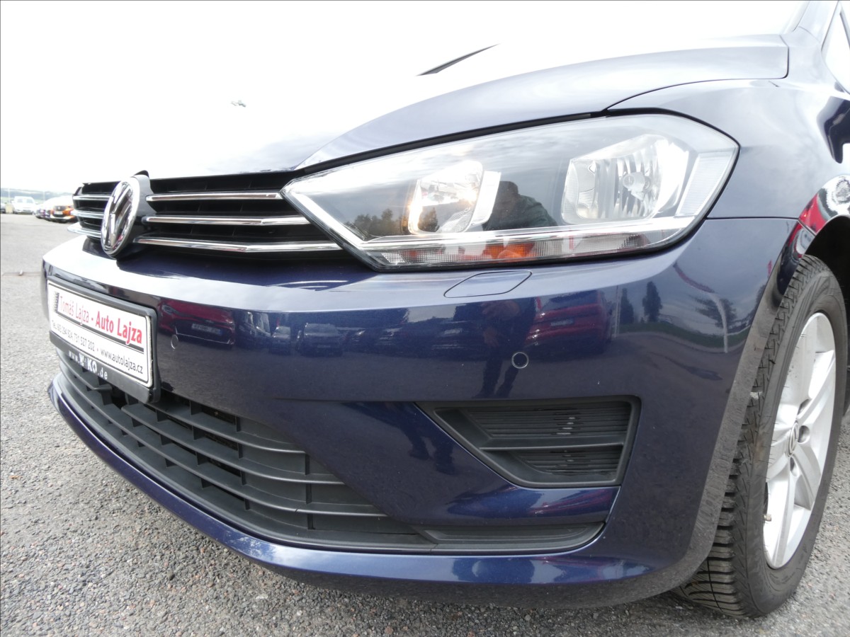 volkswagen-golf-sportsvan-1-6-tdi-81kw-1-majitel-serviska - 3