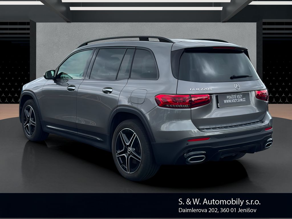 mercedes-benz-glb-220d-4matic-amg - 3