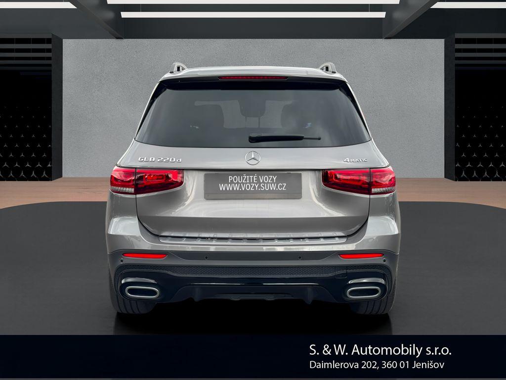 mercedes-benz-glb-220d-4matic-amg - 4