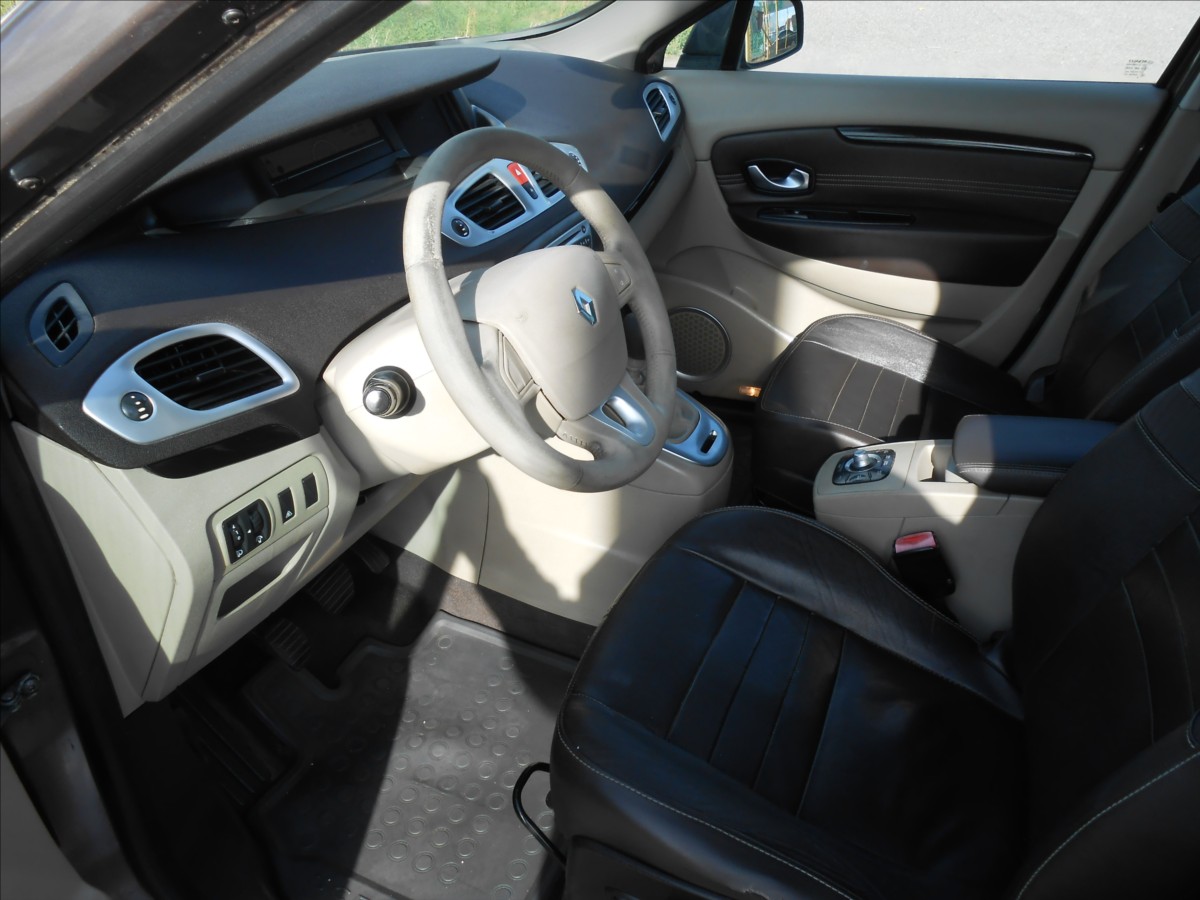 renault-scenic-1-9-dci-privileg-serviska - 6