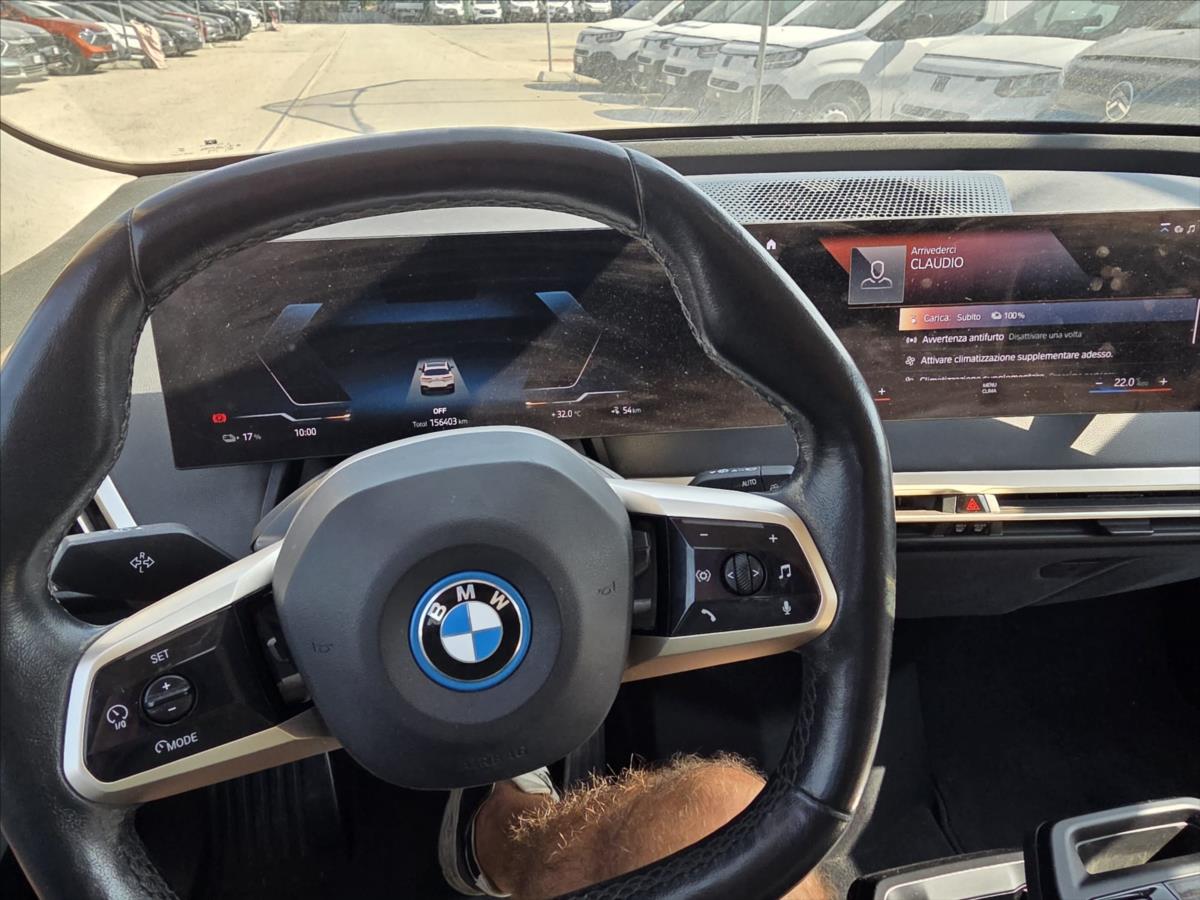 bmw-ix-0-0-xdrive-soh-97-06 - 9