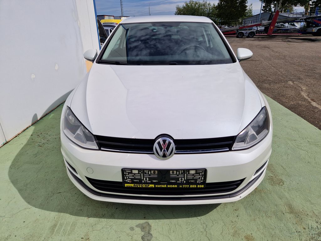 volkswagen-golf-comfortline-1-4-tsi-klima - 6