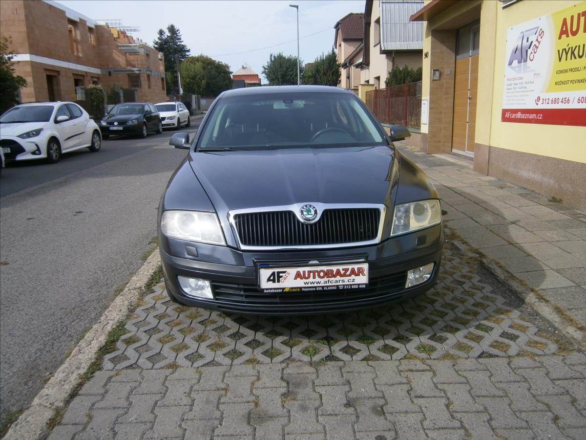 skoda-octavia-1-6-i-85-kw-klima - 1