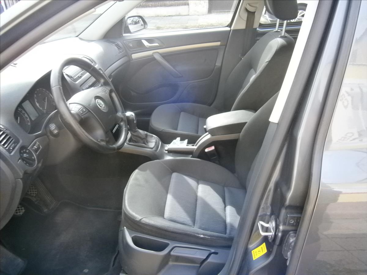 skoda-octavia-1-6-i-85-kw-klima - 5