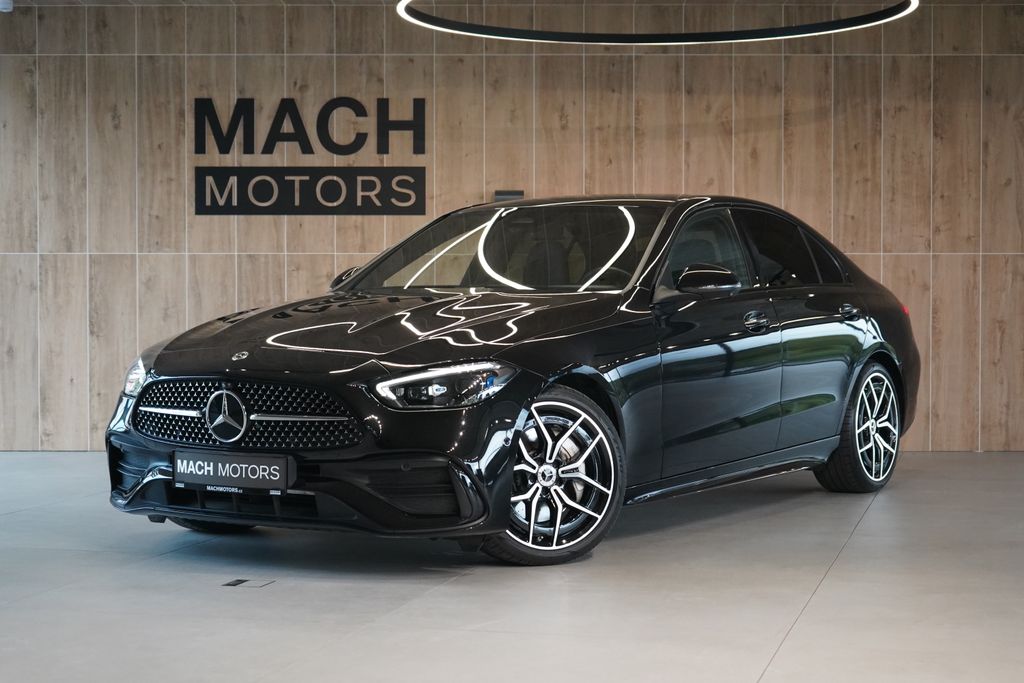 Mercedes-Benz Třídy C 300d 4MATIC AMG, Panorama, HUD