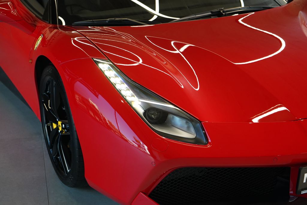 ferrari-488-lift-fullcarbon-camera-novitec - 4