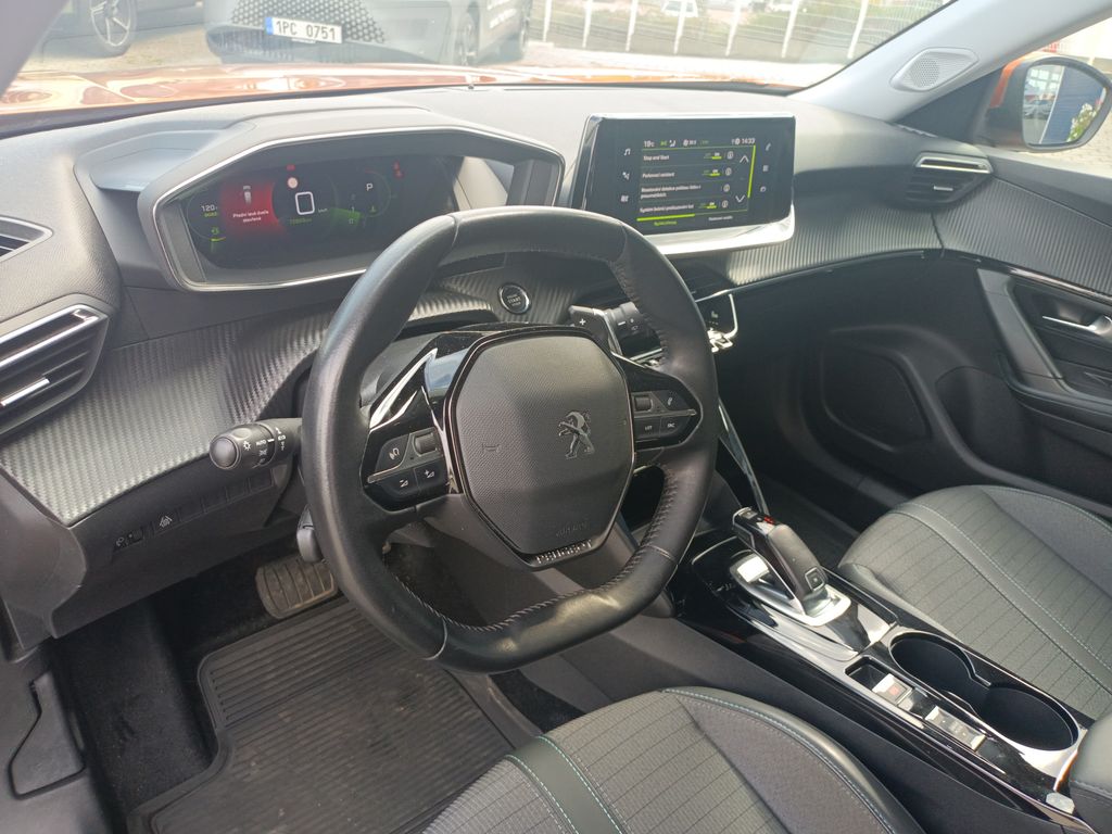 peugeot-2008-allure-pack-1-2-pt-130k-s-s-ea - 1