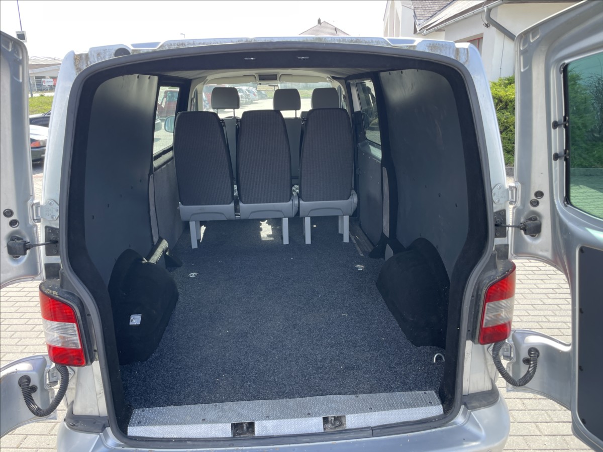 volkswagen-transporter-2-0-tdi-103kw-long-6mist-tazne-bez-koroze - 7