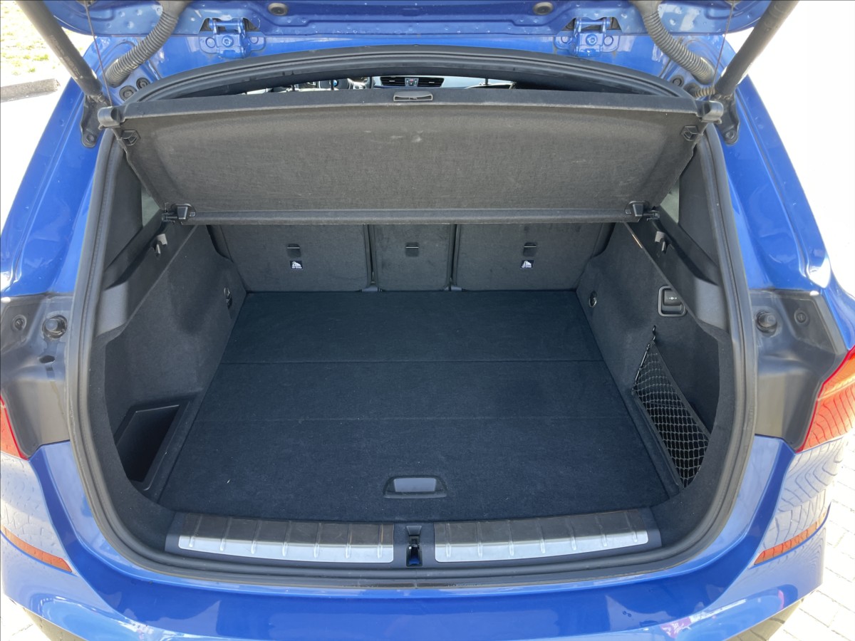 bmw-x1-2-0-d-140kw-m-paket-x-drive-czauto-1maj - 8