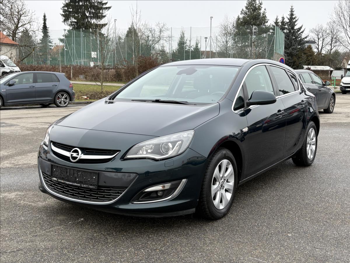 Opel Astra 1,4 iT 103kW,Xenon,Navi,Výhřev