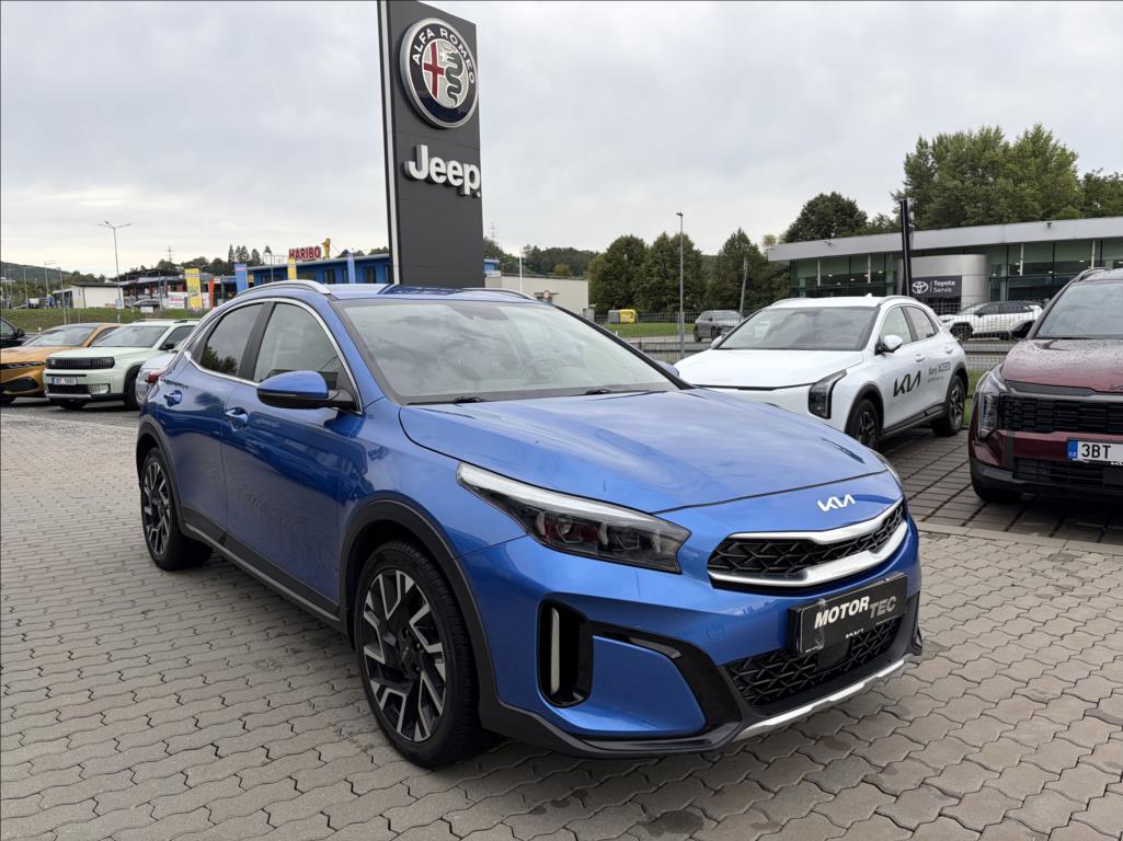 kia-xceed-1-5-t-gdi-gpf-7dct-top - 1