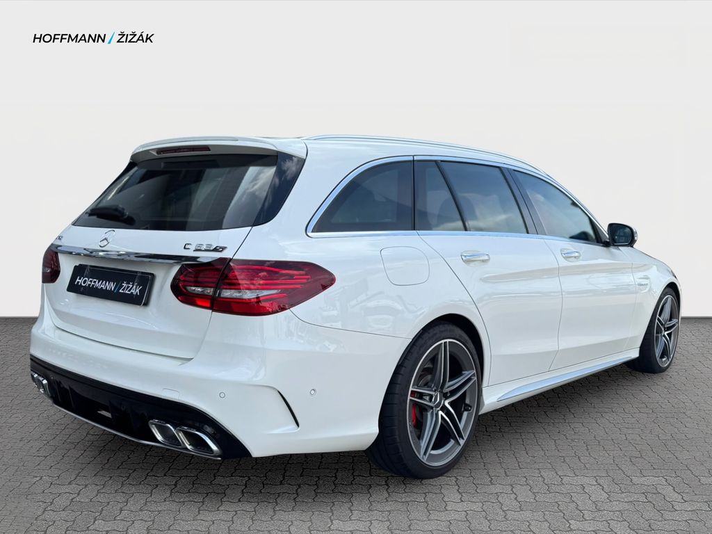 mercedes-benz-tridy-c-63s-amg - 4