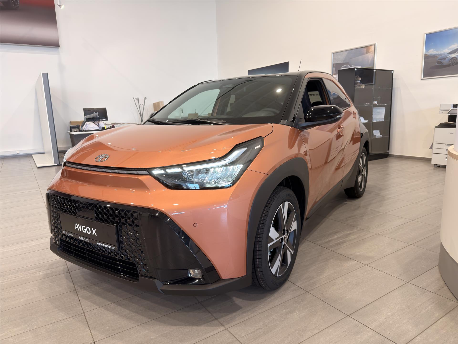 Toyota Aygo 0,0   1.5 Hybrid (115k) Executive