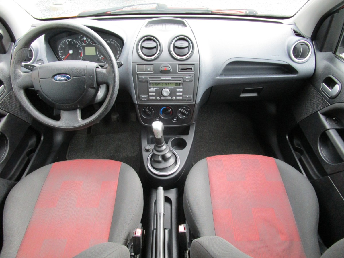 ford-fiesta-1-4i-16v-klima - 9