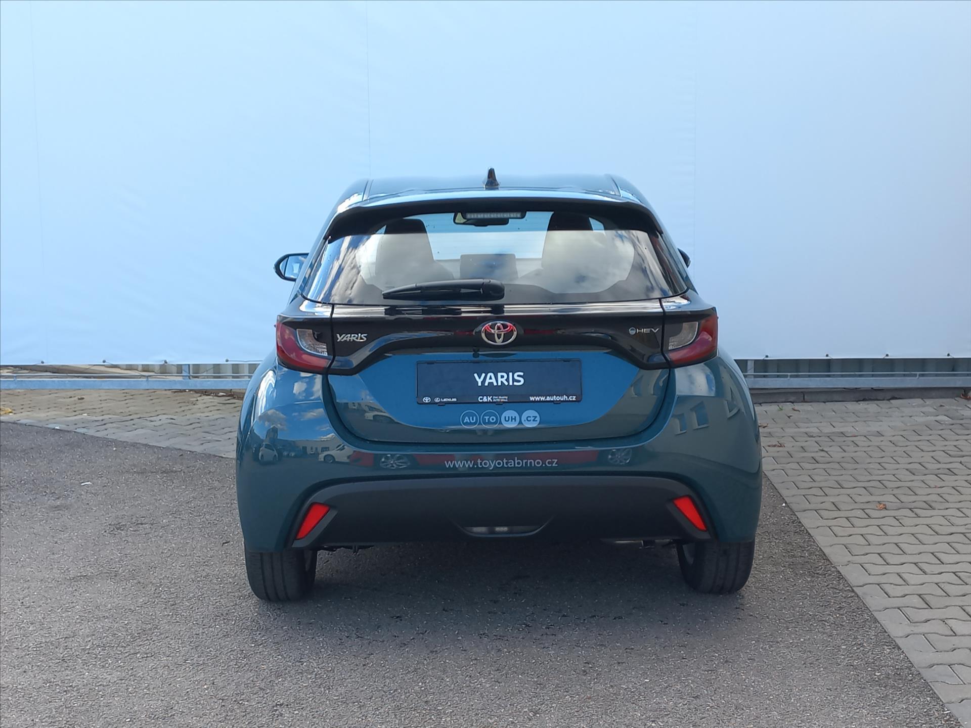 toyota-yaris-1-5-hybrid-e-cvt-116k-comfort - 5