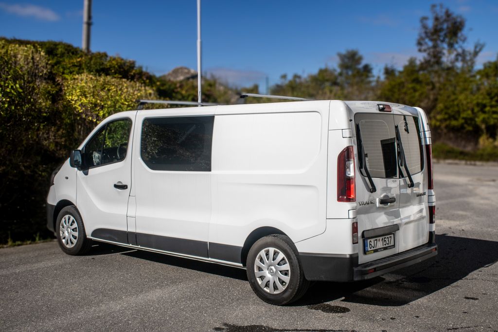 renault-trafic - 6