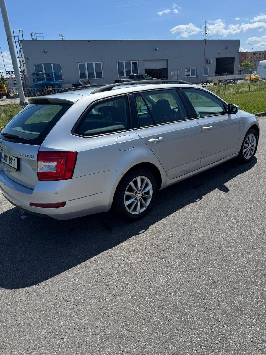 skoda-octavia-1-6-tdi-66kw - 1