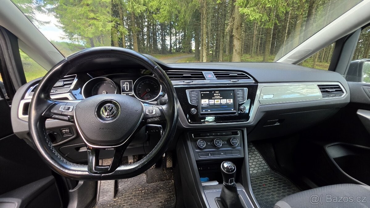 volkswagen-touran-1-6-tdi-2016 - 7