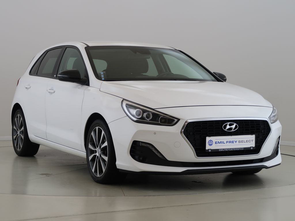 hyundai-i30-1-4-t-gdi-103kw-manual-kamera - 2
