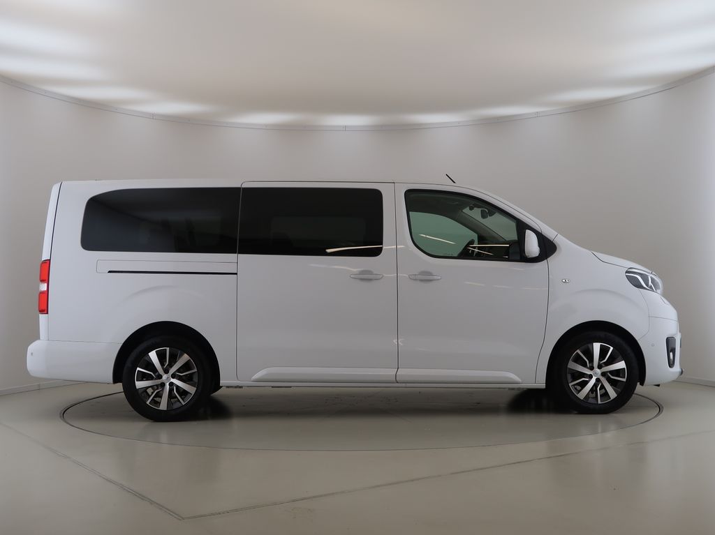 toyota-proace-2-0-d-4d-l2-family-manual-cz-1maj - 3