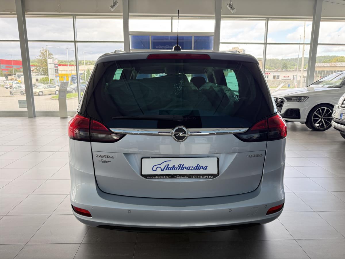 opel-zafira-1-4-103kw-serviska-2-maj-7mist - 4